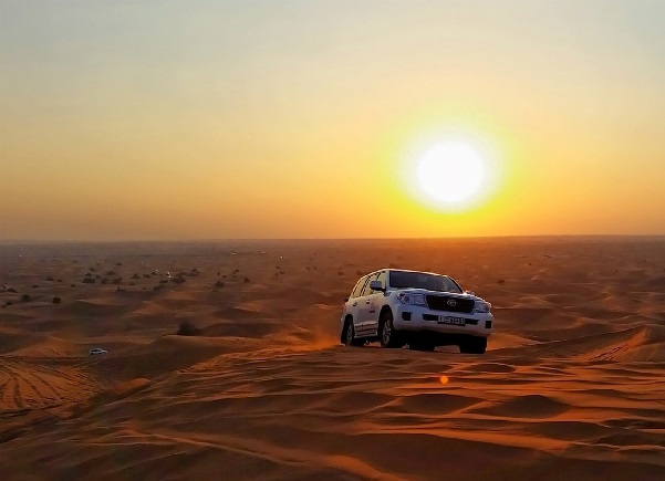 desert dubai sunset