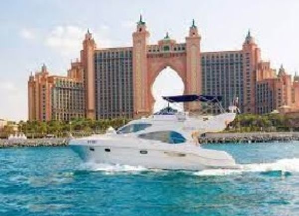 yatch-rental